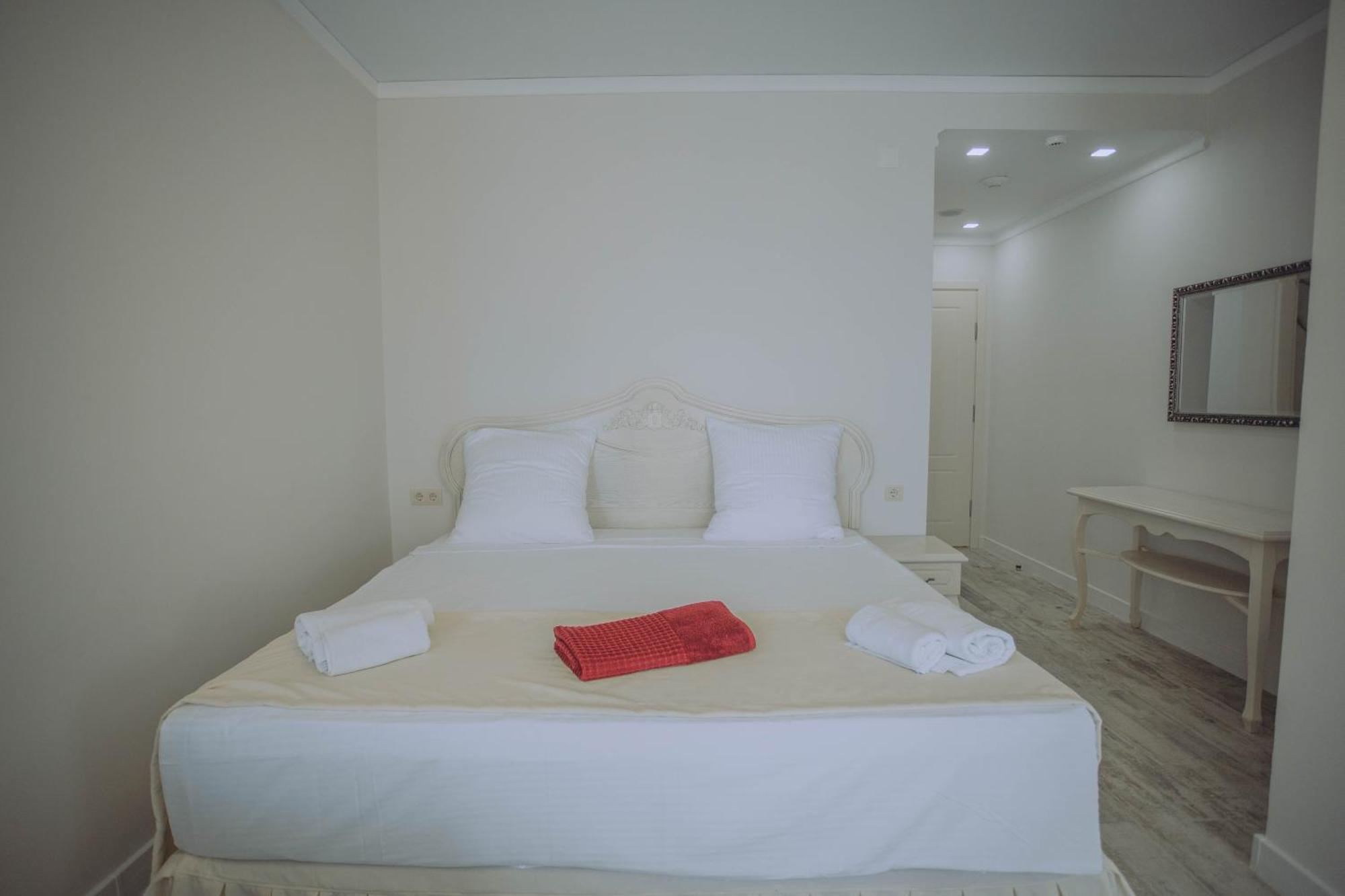 Royal Medis Hotel باتومي المظهر الخارجي الصورة